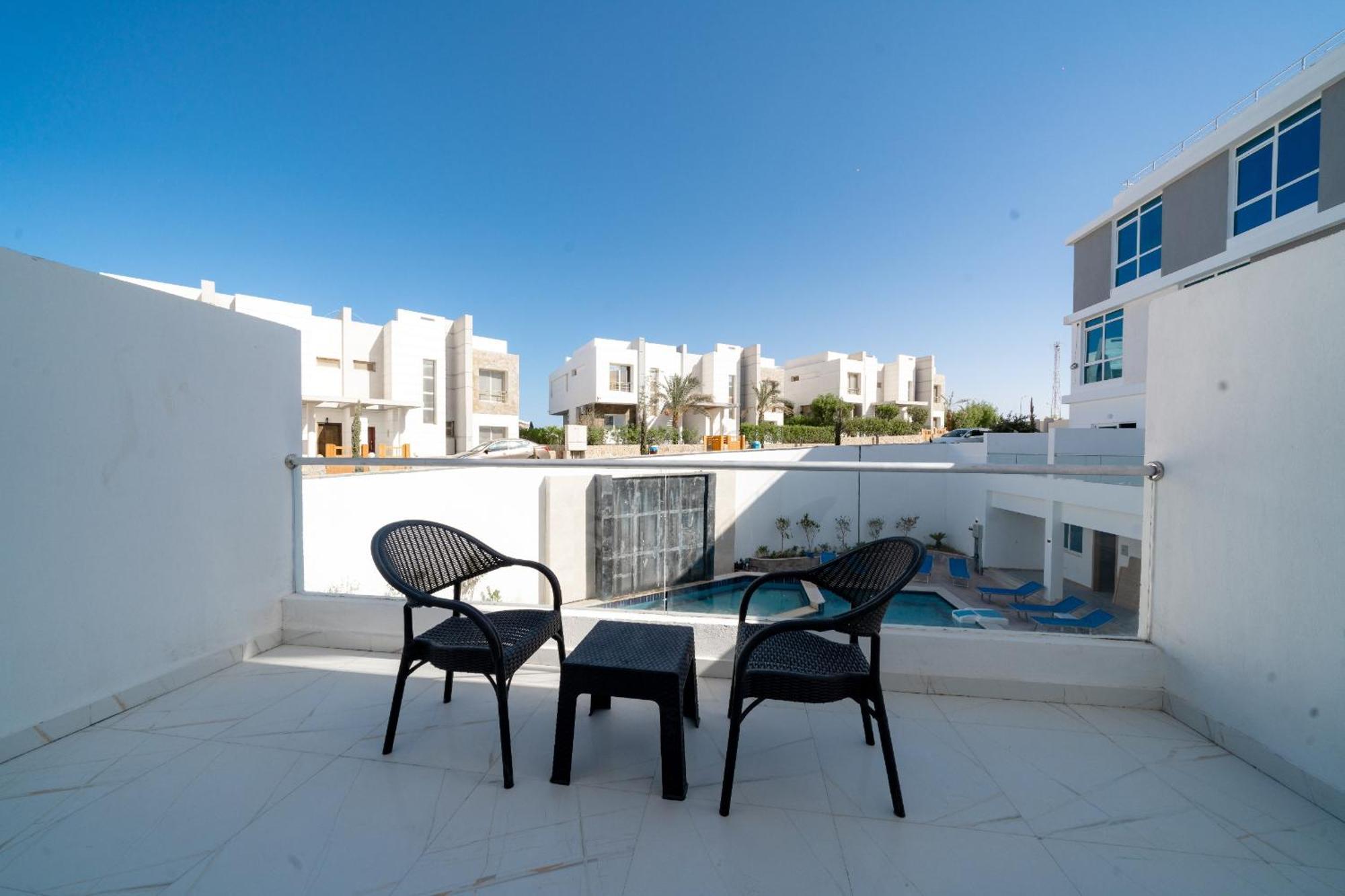 Sky Star Hotel Free Shuttle To Hurghada City Center Bagian luar foto