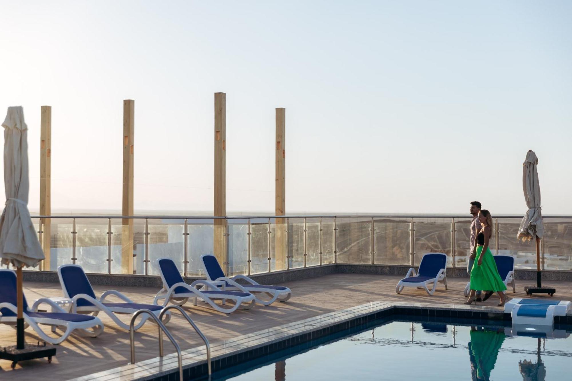 Sky Star Hotel Free Shuttle To Hurghada City Center Bagian luar foto