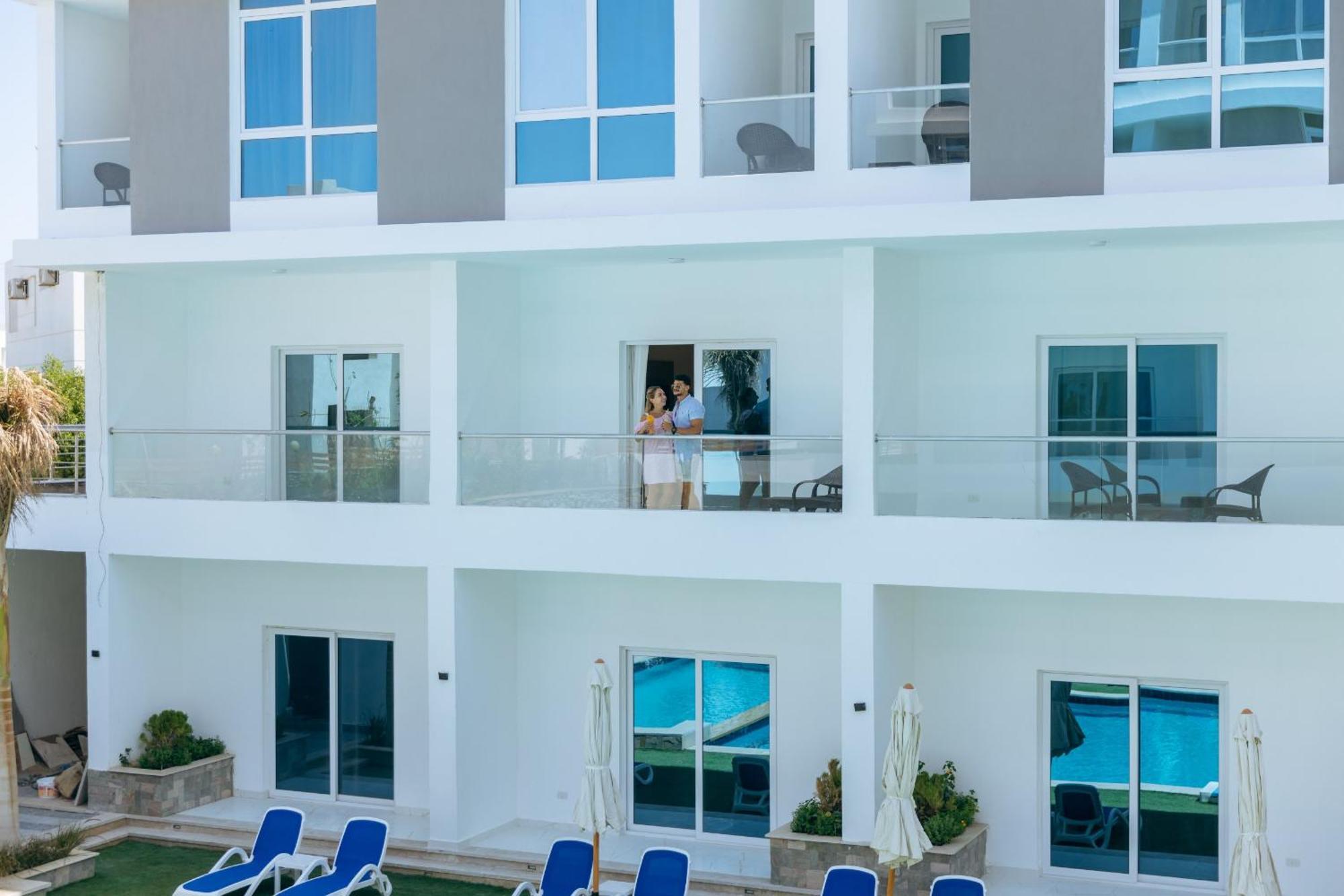 Sky Star Hotel Free Shuttle To Hurghada City Center Bagian luar foto