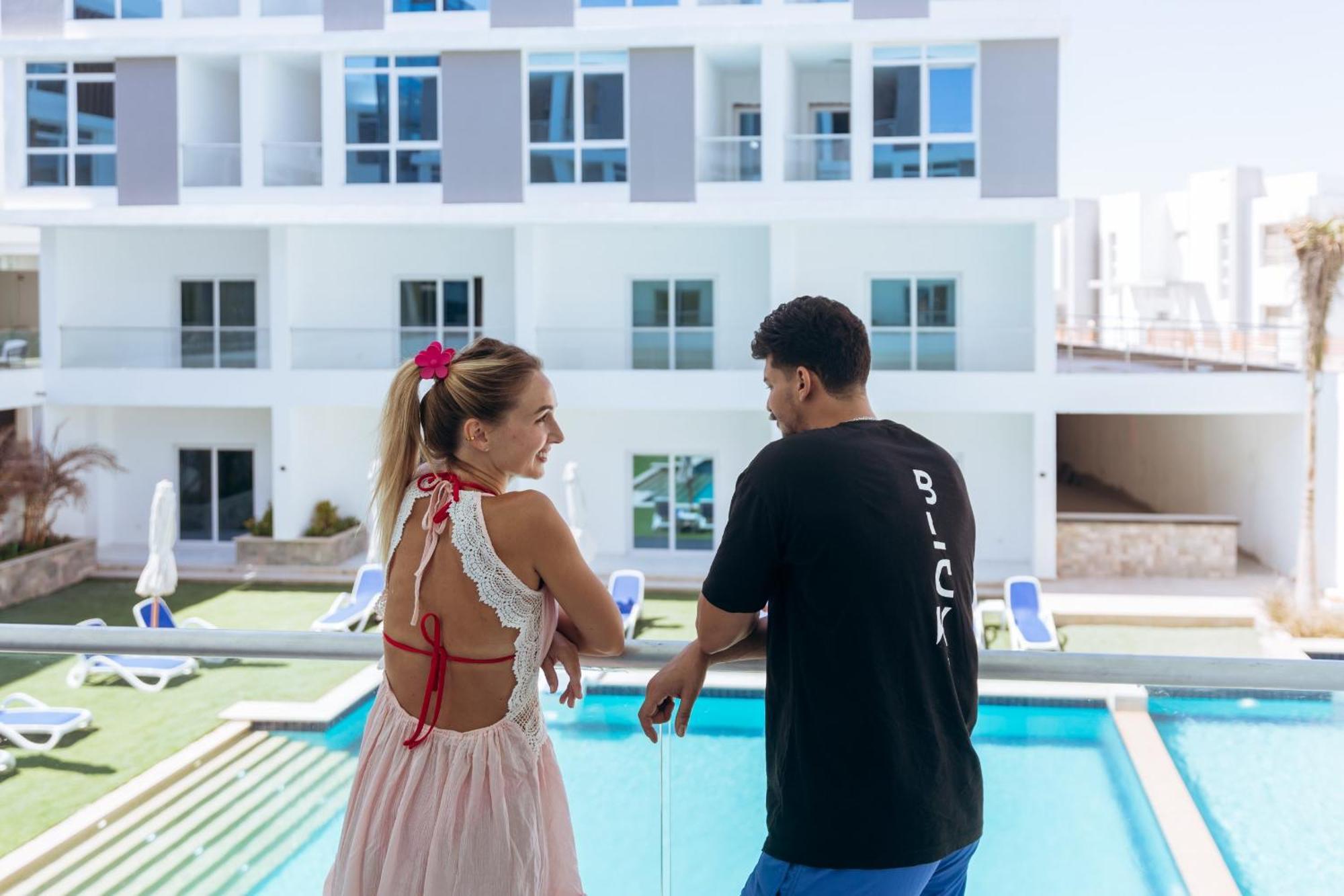 Sky Star Hotel Free Shuttle To Hurghada City Center Bagian luar foto